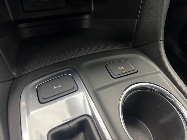 Used 2023 Chevrolet Equinox LT w/ Driver Convenience Package image 19