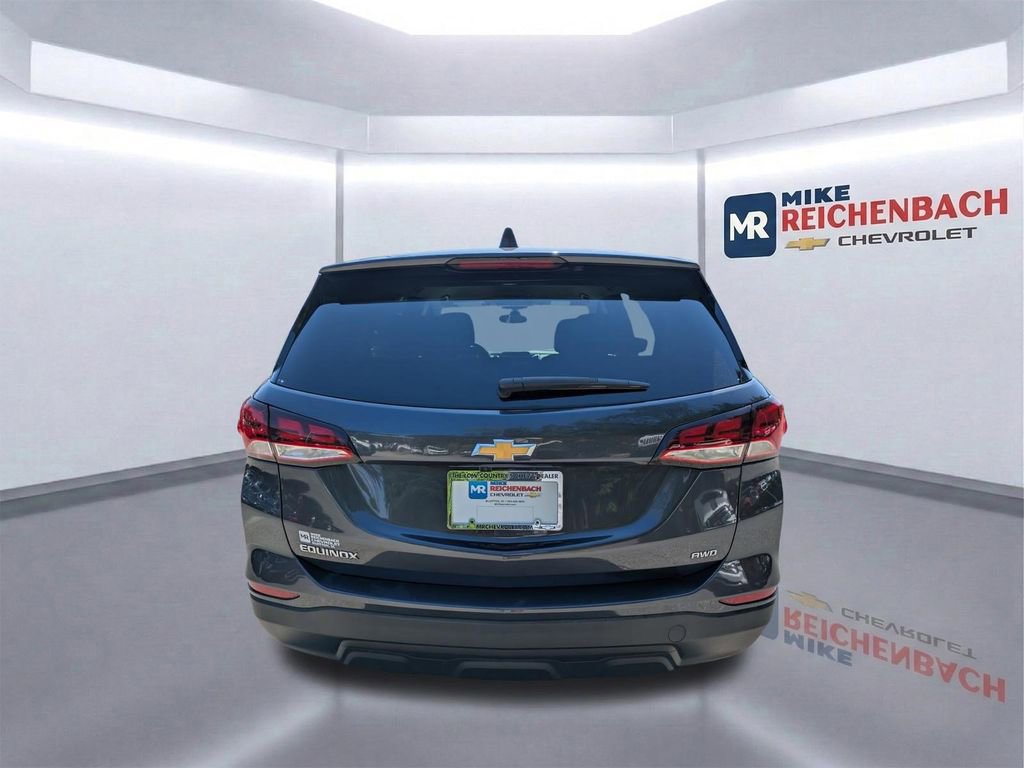 Used 2022 Chevrolet Equinox LS w/ LS Convenience Package AWD/4WD image 5
