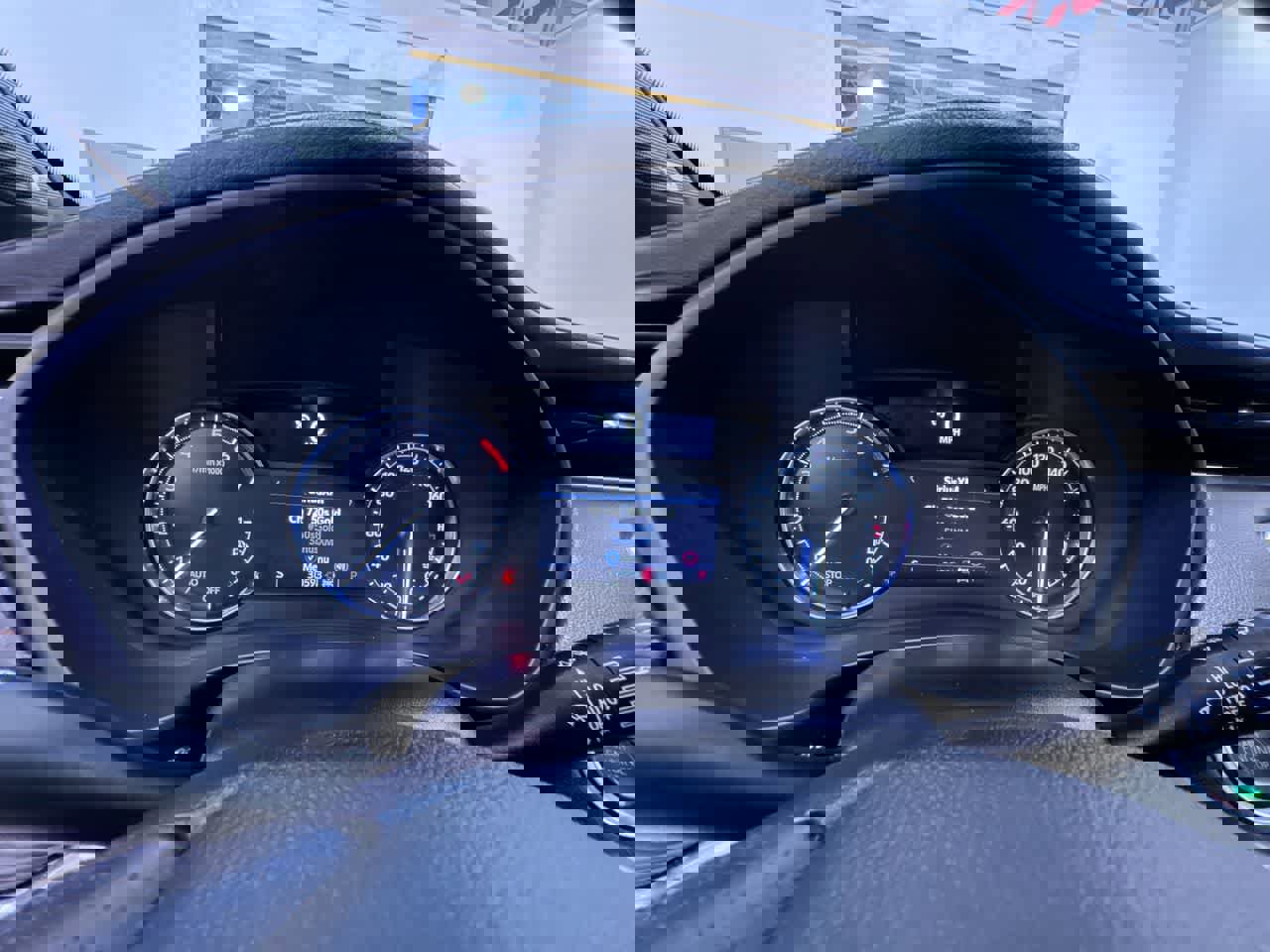 Used 2023 Cadillac XT4 Sport AWD/4WD image 22