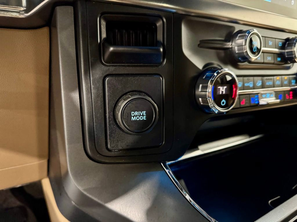 Used 2021 Ford F150 Lariat w/ Equipment Group 502A High image 22