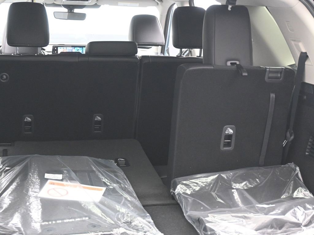 New 2026 Nissan Pathfinder SL image 23