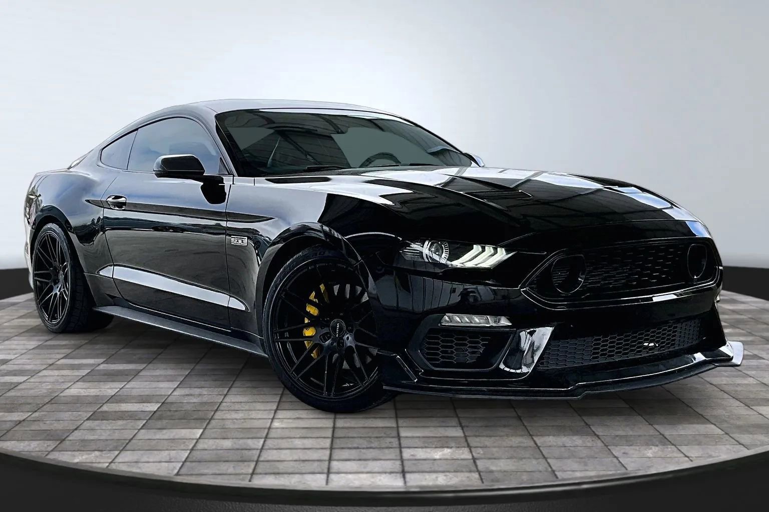 Used 2020 Ford Mustang Premium w/ 2.3L High Performance Package RWD image 3