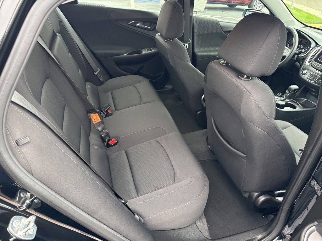 Used 2024 Chevrolet Malibu LT image 16