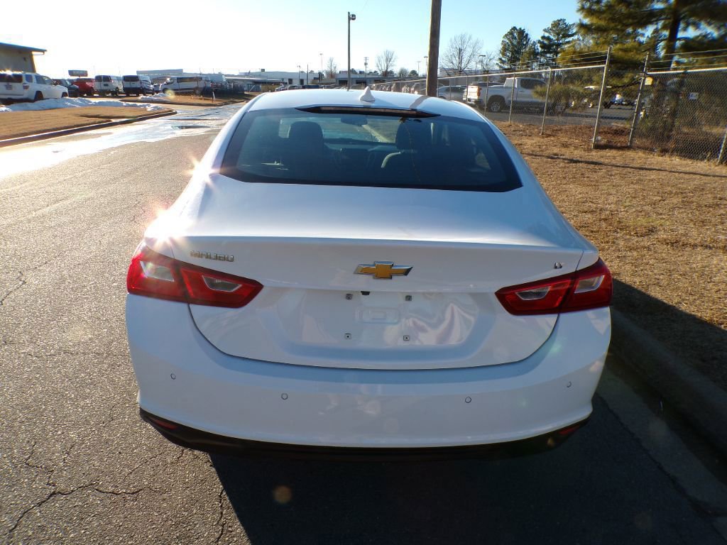 Used 2024 Chevrolet Malibu LT image 8