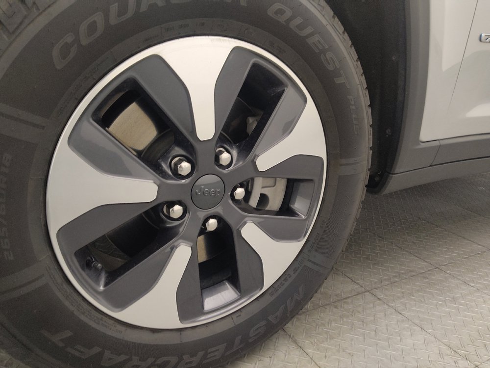 Used 2024 Jeep Grand Cherokee Limited 4xe AWD/4WD image 31