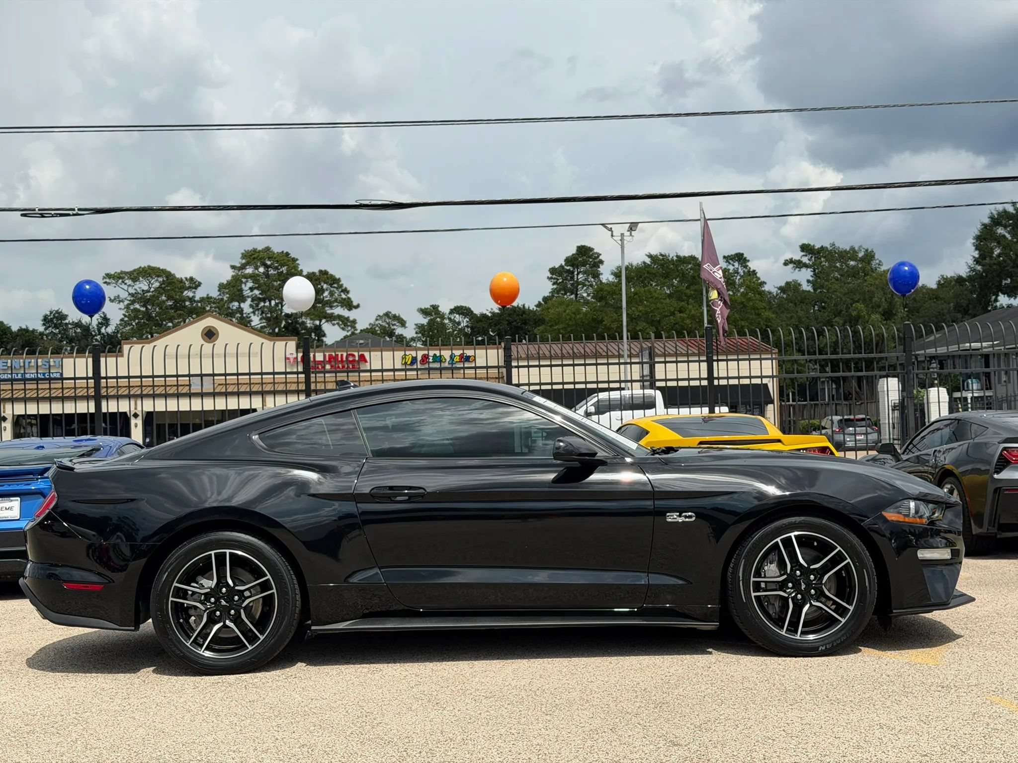 Used 2023 Ford Mustang GT w/ Equipment Group 301A RWD image 11