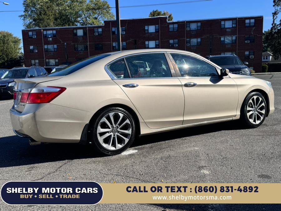 Used 2014 Honda Accord Sport image 5