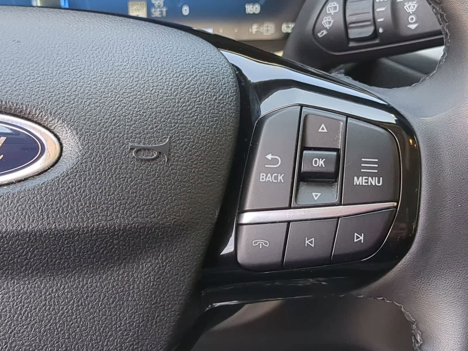Used 2024 Ford Escape Platinum AWD/4WD image 24
