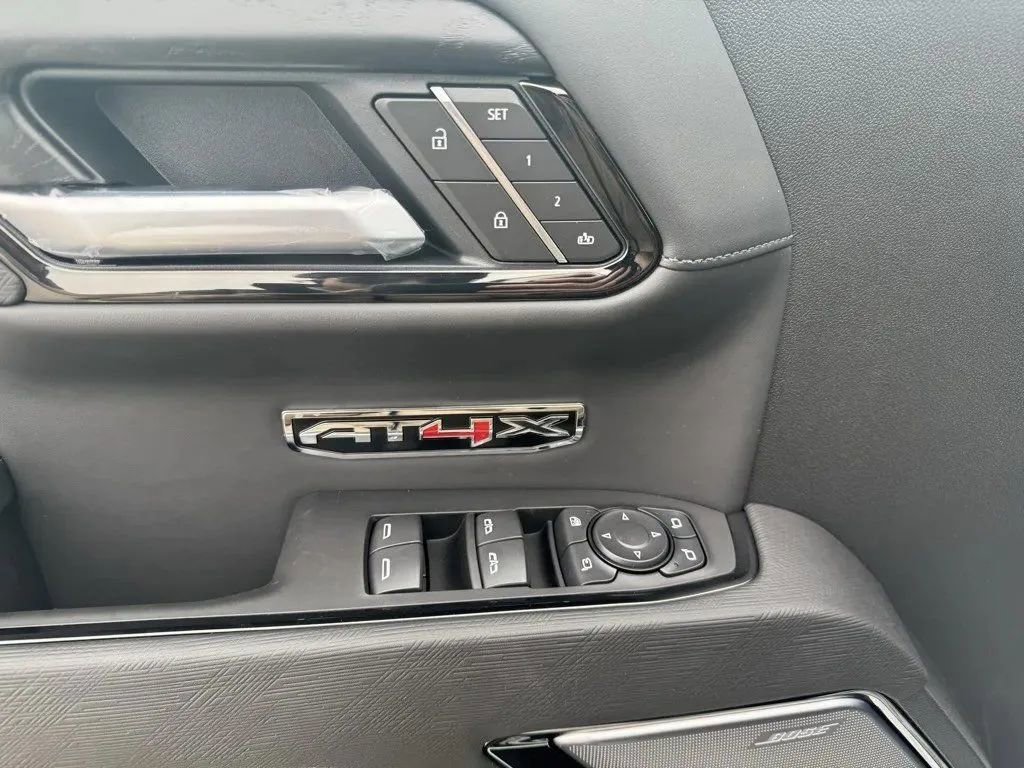 New 2026 GMC Sierra 1500 AT4X w/ LPO, Black Badging Package image 13