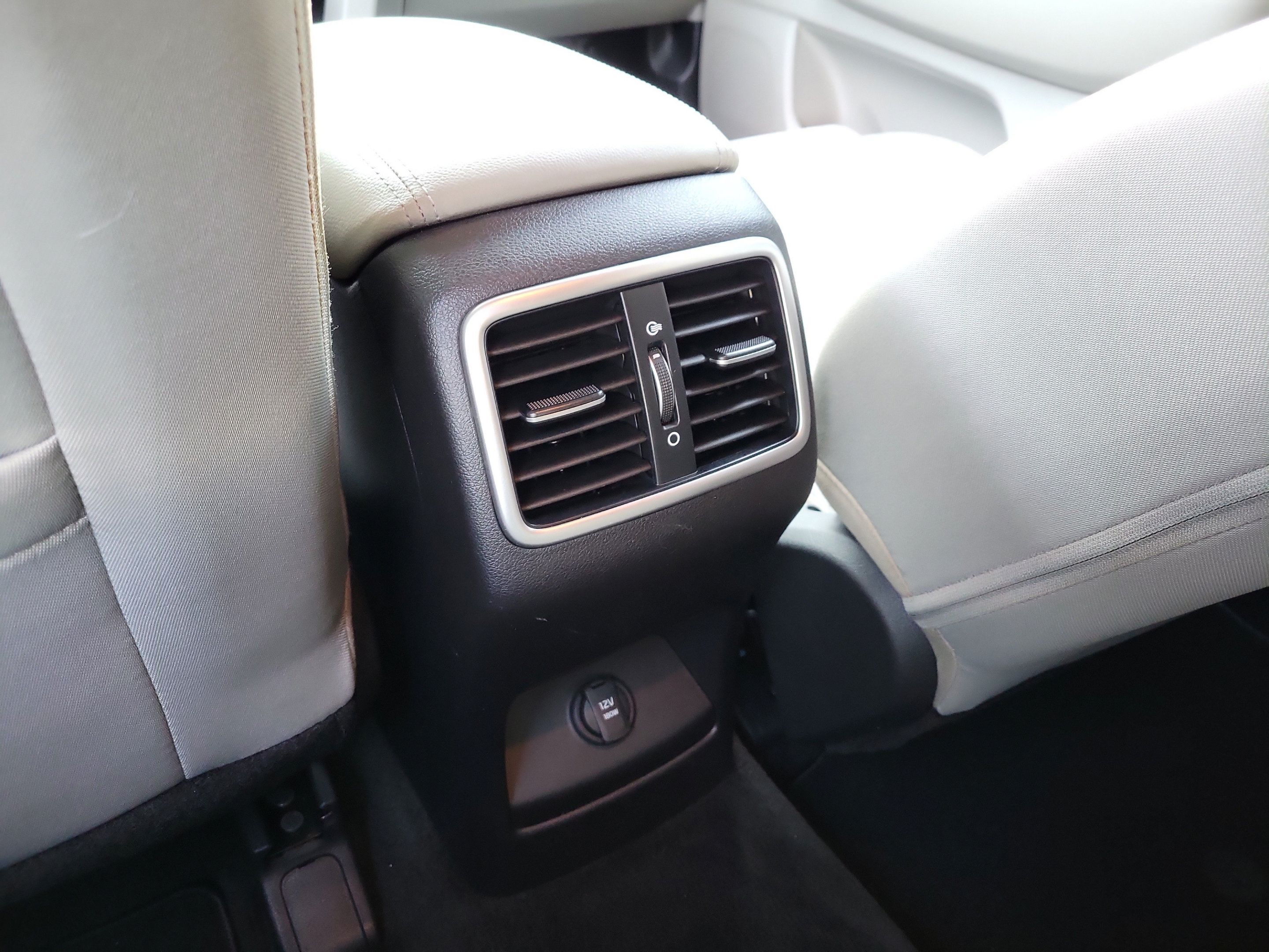 Used 2020 Kia Sportage LX FWD image 15