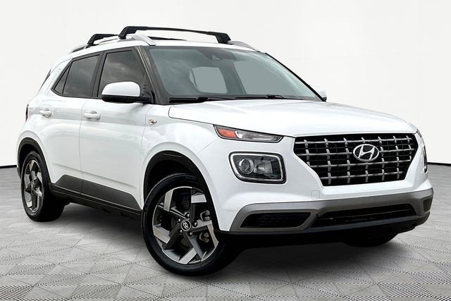 Used 2021 Hyundai Venue SEL