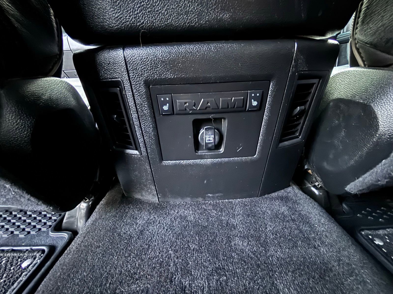 Used 2017 RAM 1500 Limited AWD/4WD image 21