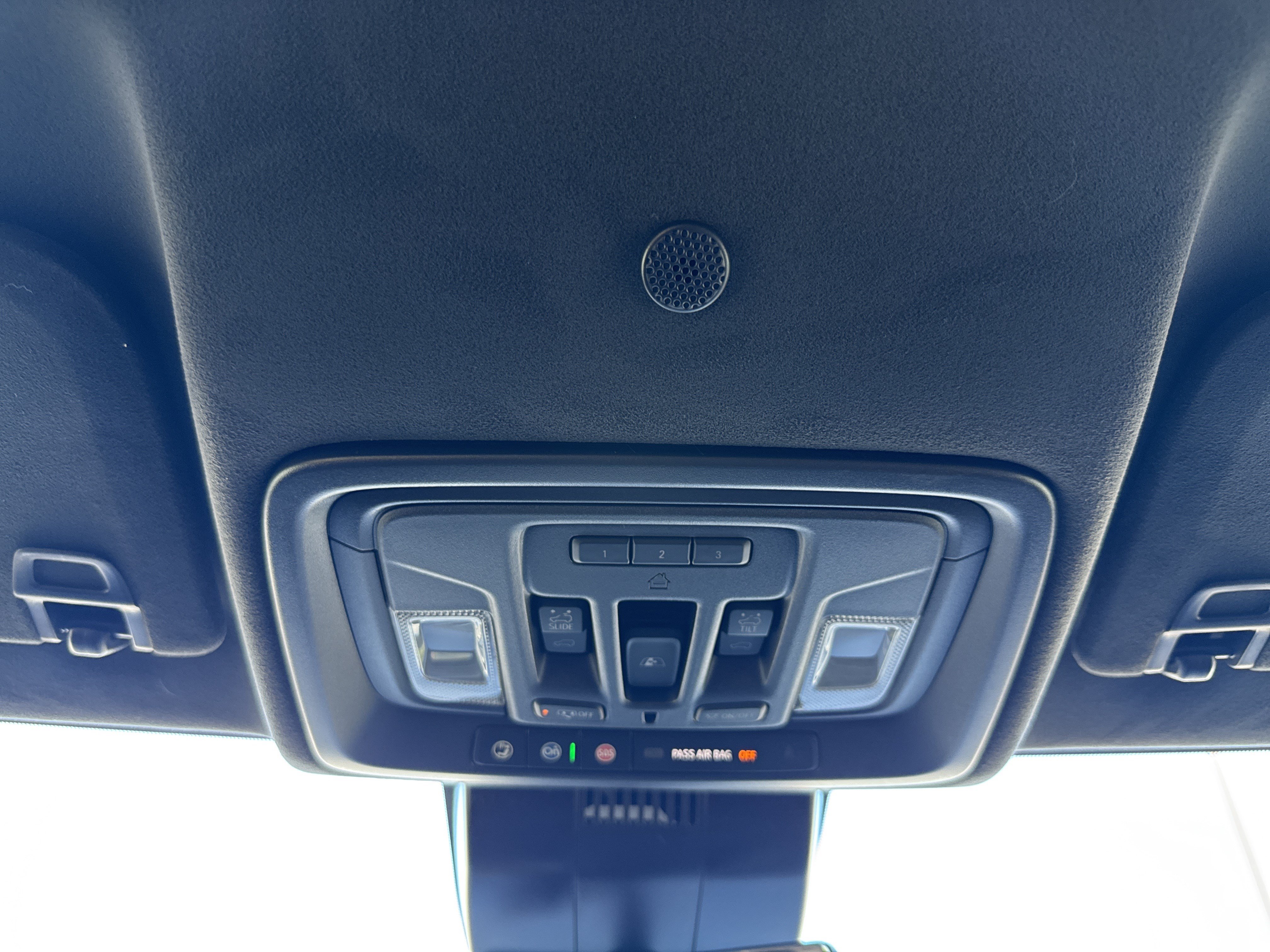 New 2026 GMC Sierra 2500 Denali Ultimate AWD/4WD image 25