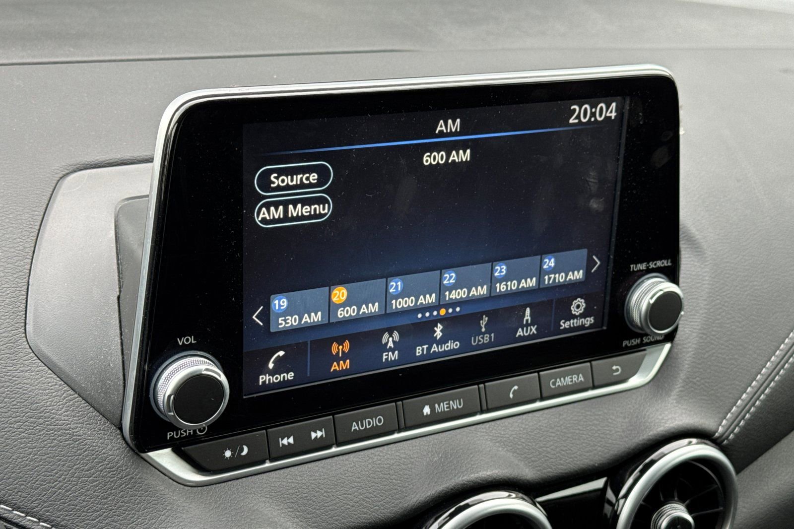 Used 2025 Nissan Sentra SV w/ All-Weather Package image 19