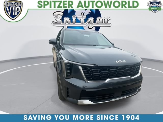 Used 2025 Kia Sorento S AWD/4WD image 2