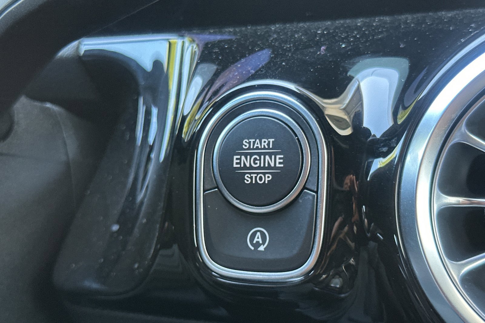 New 2025 Mercedes-Benz GLA 250 250 image 22