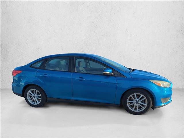 Used 2016 Ford Focus SE FWD image 4
