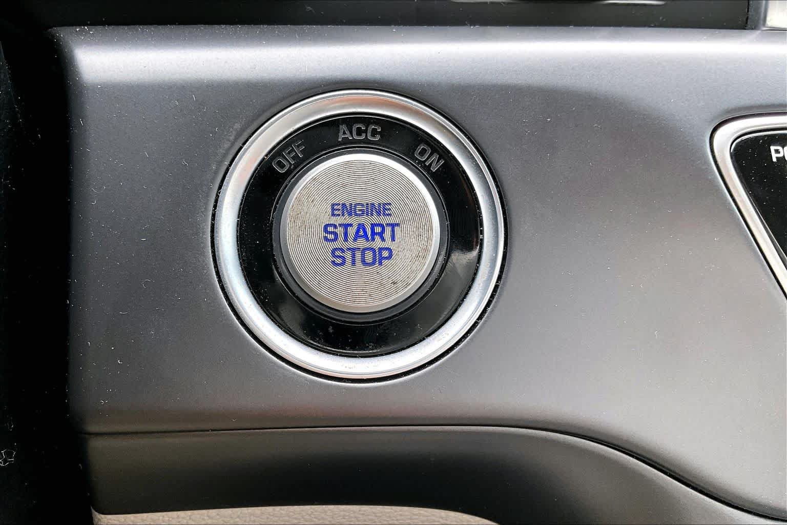 Used 2018 Hyundai Sonata SE FWD image 31