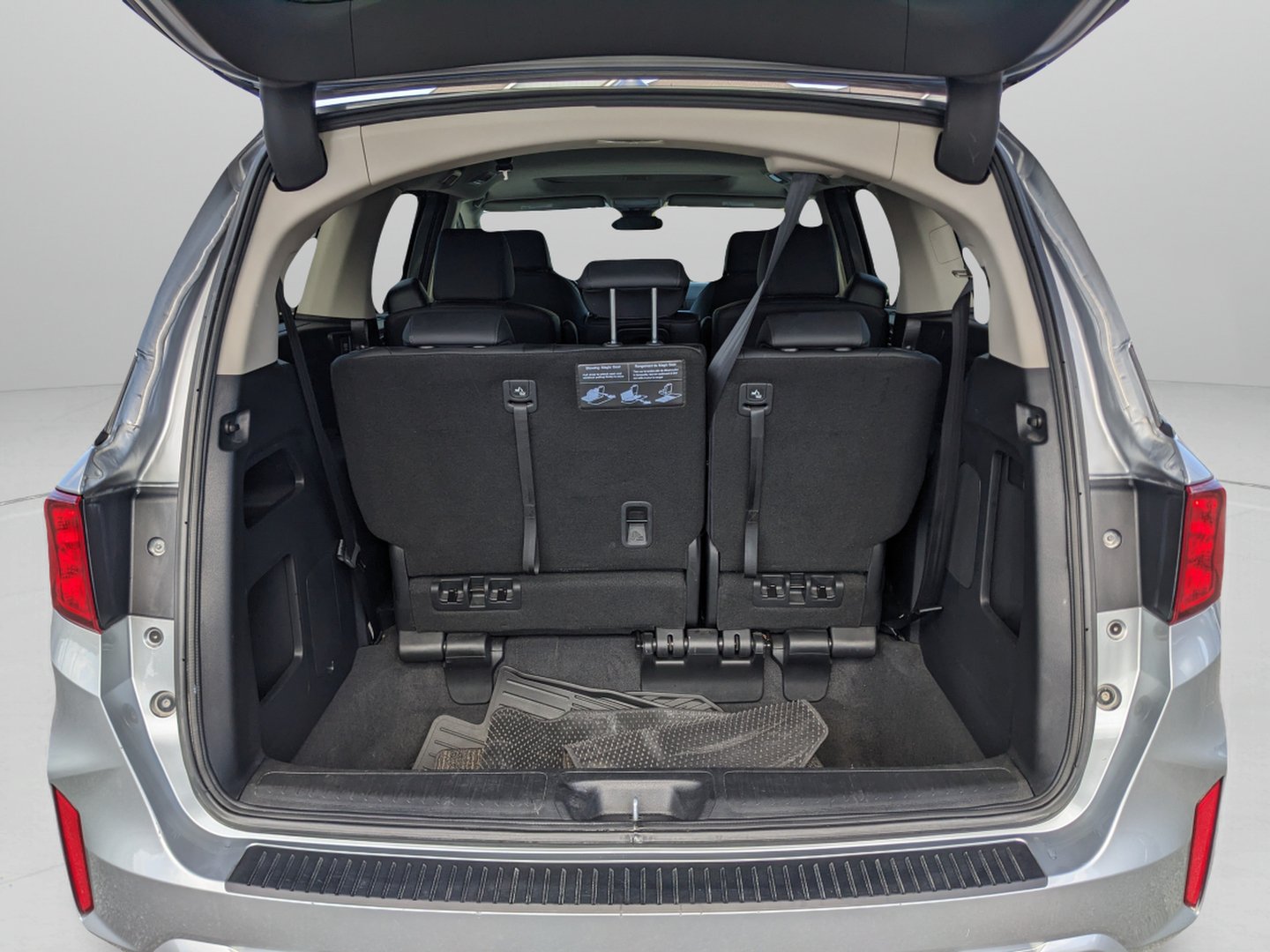 Used 2026 Honda Odyssey EX-L image 11