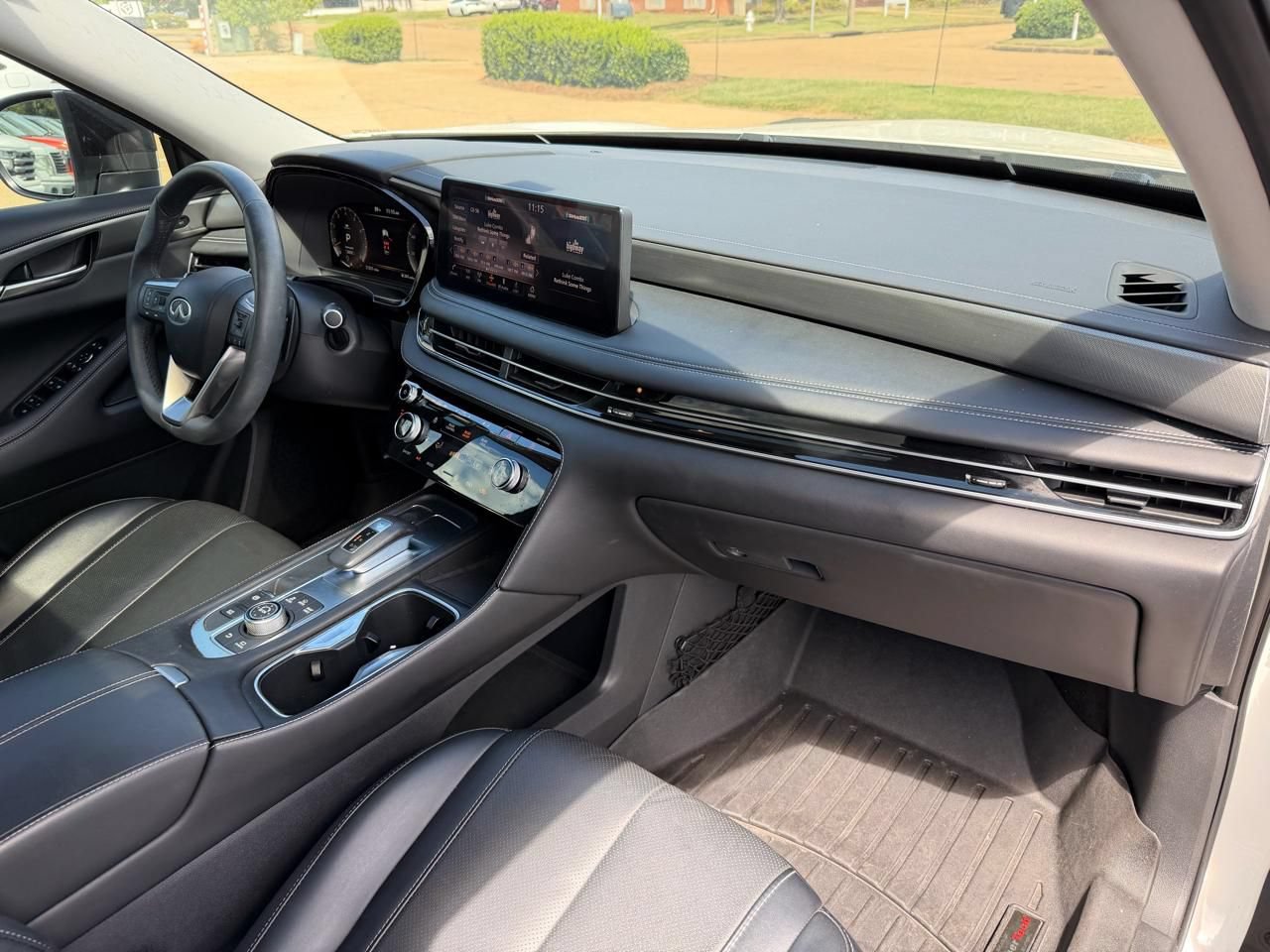 Used 2023 INFINITI QX60 Luxe w/ Cargo Package AWD/4WD image 15