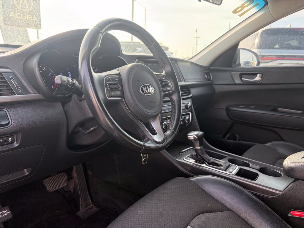 Used 2018 Kia Optima S w/ Panoramic Sunroof Package FWD image 10