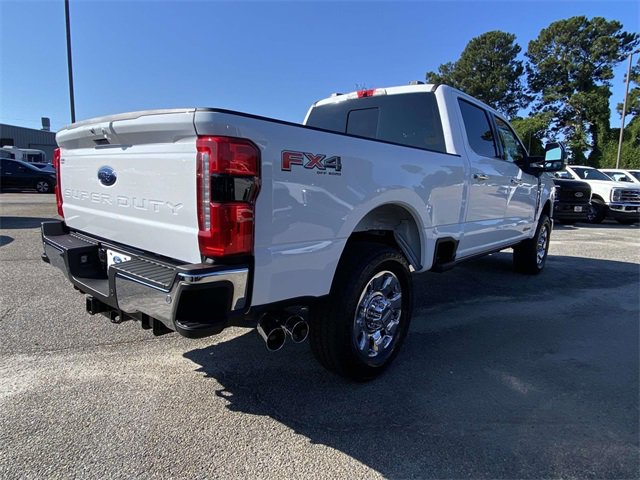 New 2026 Ford F350 4x4 Crew Cab Super Duty image 3