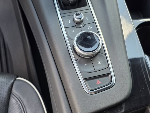 Used 2024 Cadillac Escalade Sport w/ LPO, ONYX Package AWD/4WD image 29