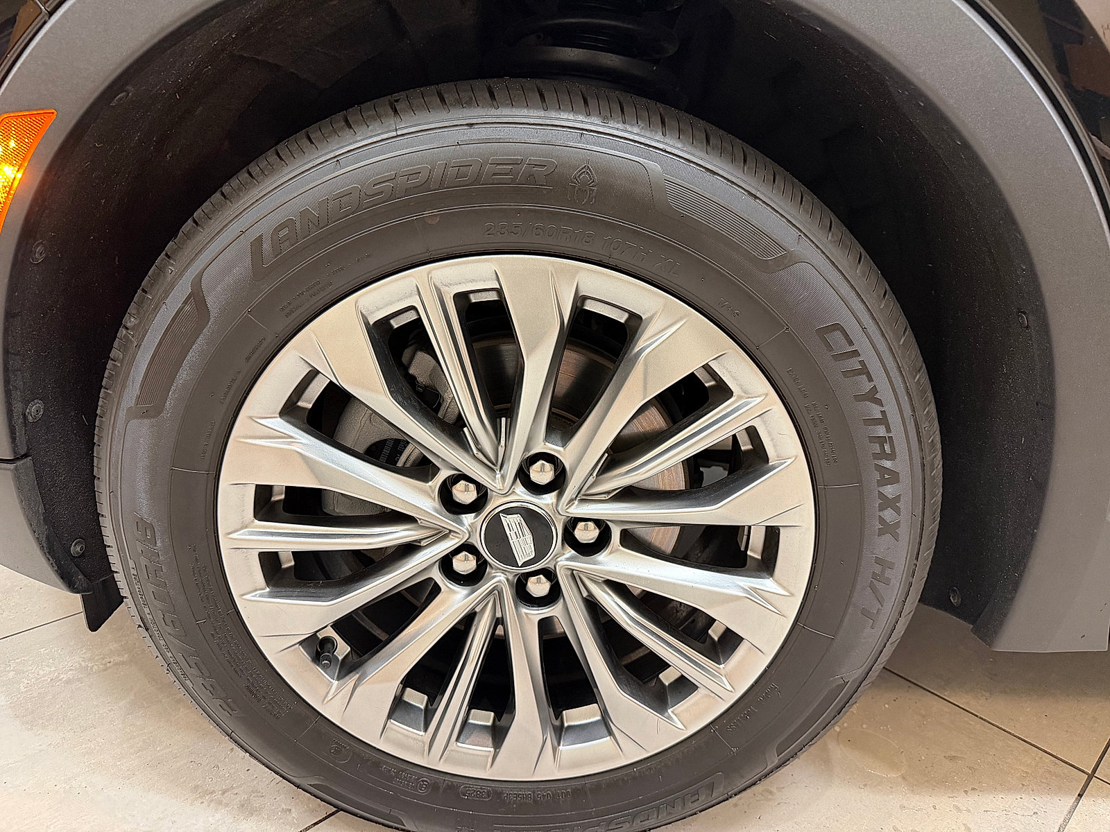 Used 2025 Cadillac XT4 Premium Luxury AWD/4WD image 7