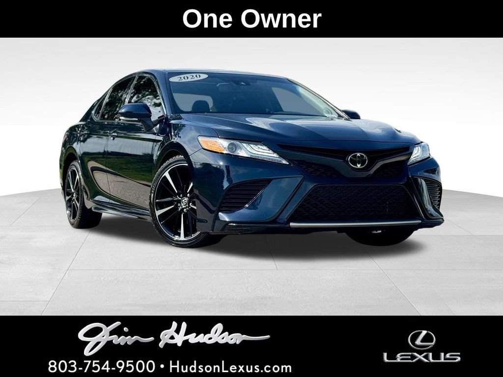 Used 2020 Toyota Camry XSE FWD image 1