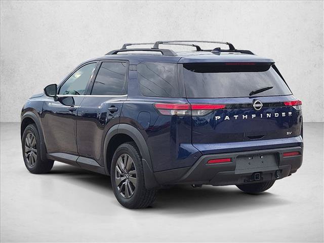 Used 2022 Nissan Pathfinder SV w/ SV Premium Package FWD image 4