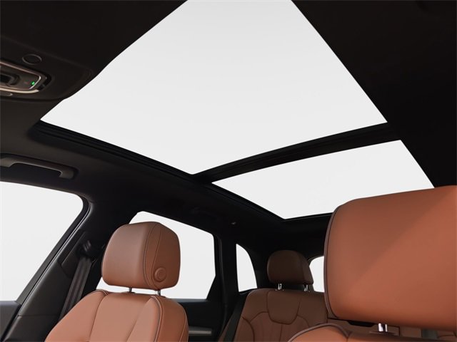 Certified 2025 Audi Q5 2.0T Premium w/ Convenience Plus Package image 33