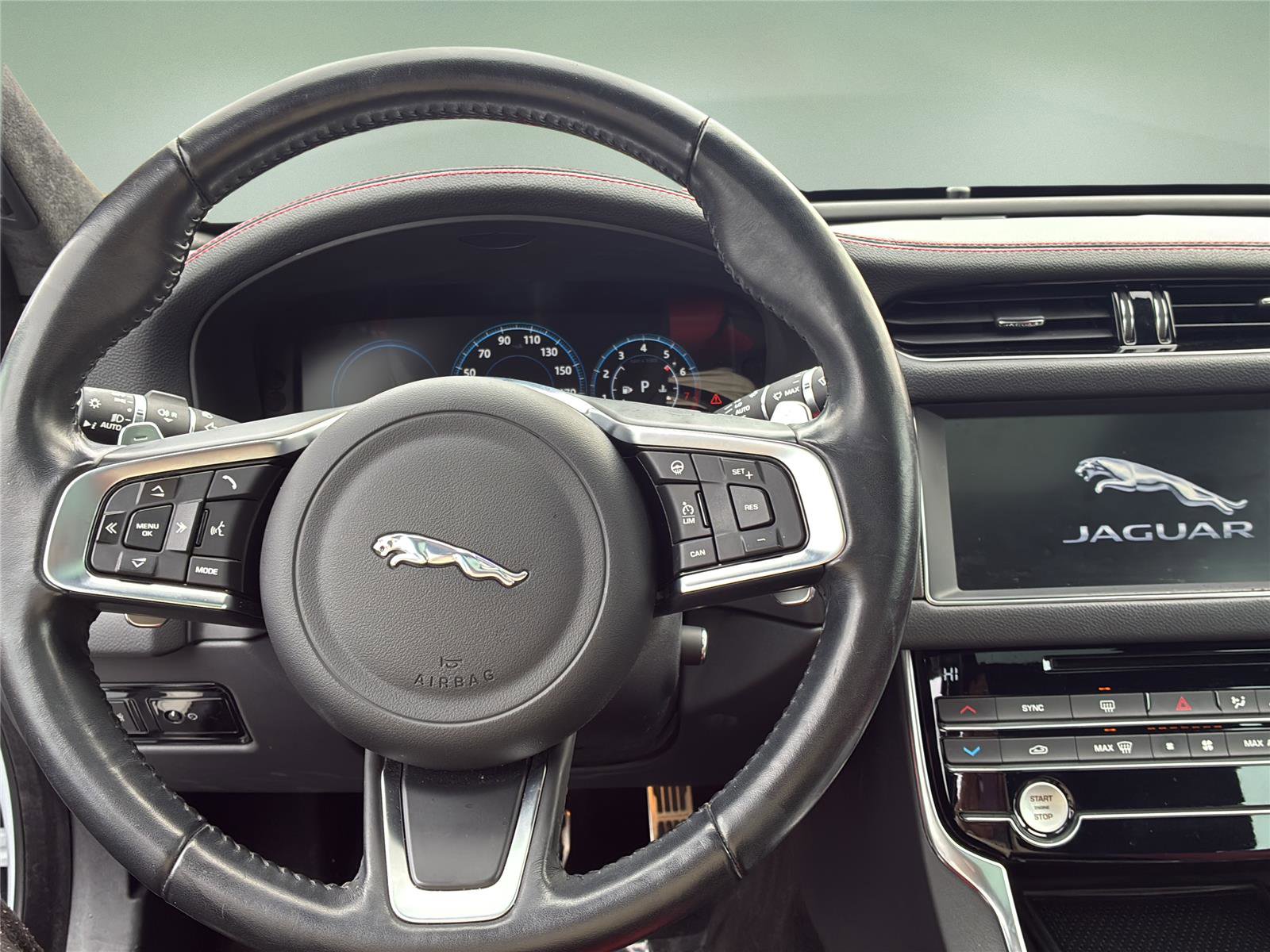 Used 2020 Jaguar XF Checkered Flag image 17