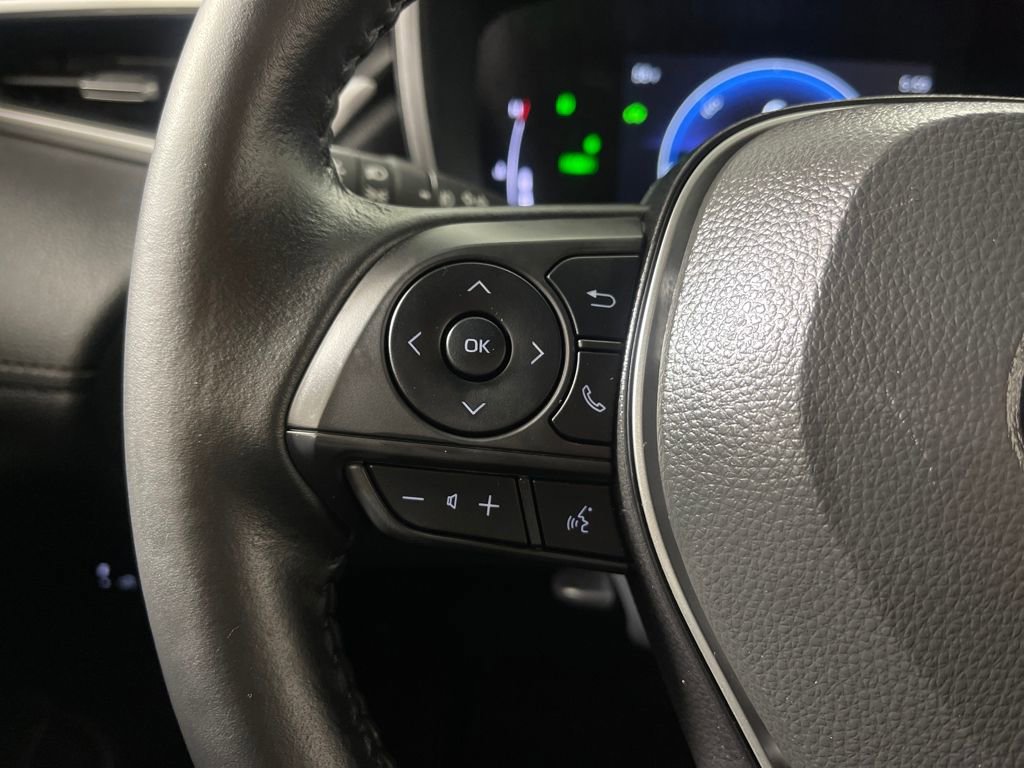 Certified 2025 Toyota Corolla Cross AWD Hybrid image 26
