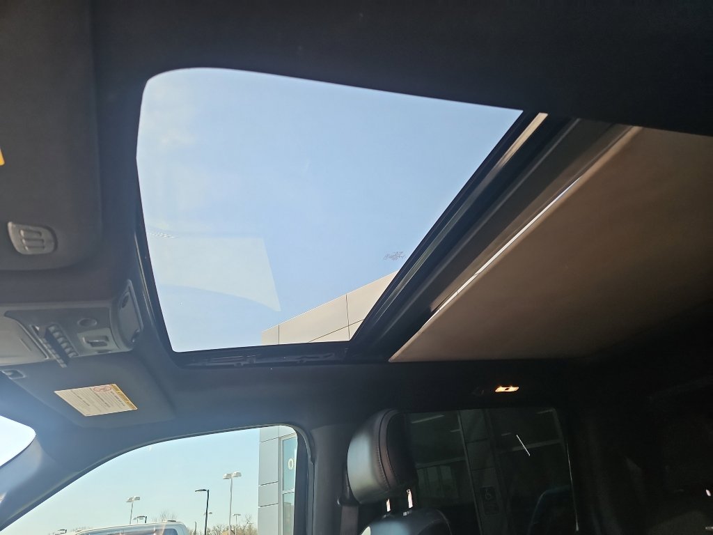 Used 2017 Ford F450 Platinum w/ Platinum Ultimate Package image 30