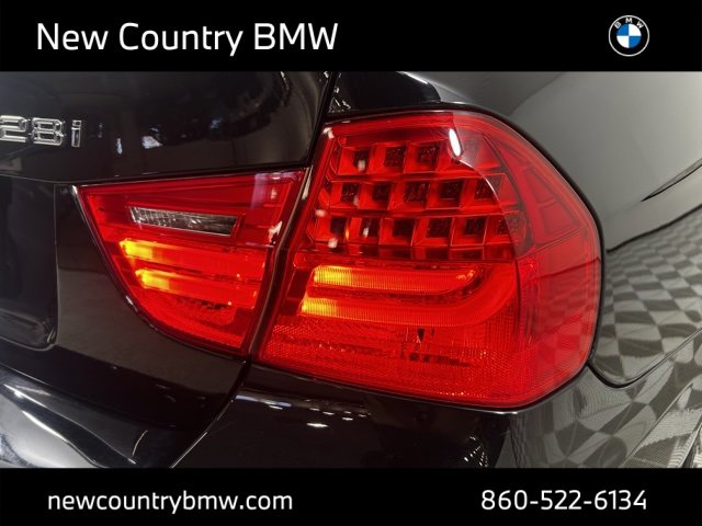 Used 2011 BMW 328i xDrive Sedan image 30