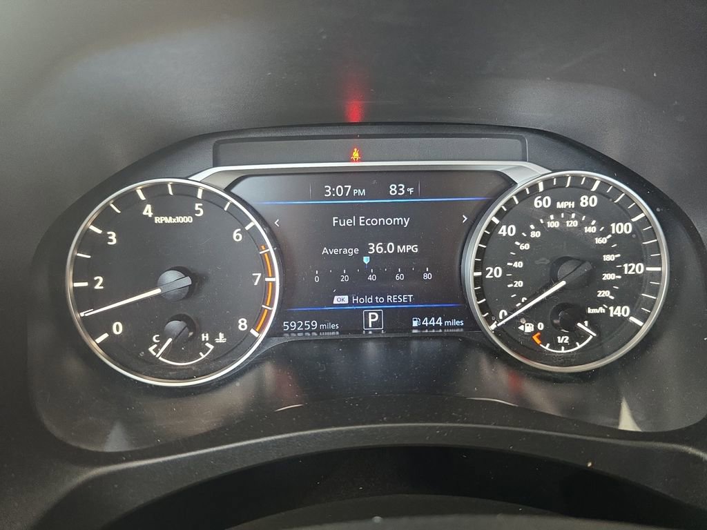 Used 2024 Nissan Altima 2.5 SV image 14