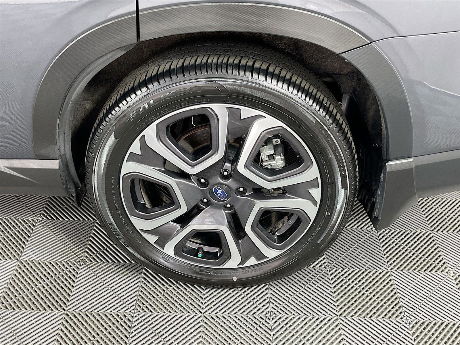 Certified 2025 Subaru Ascent Limited image 37