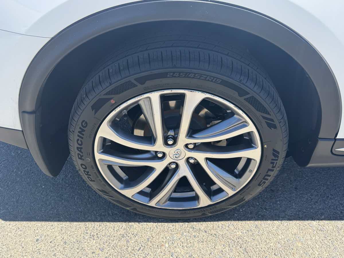 Used 2016 INFINITI QX50 2WD w/ Technology Package image 39