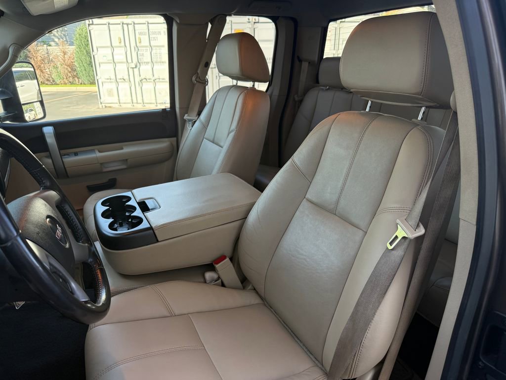 Used 2008 GMC Sierra 2500 SLE AWD/4WD image 24