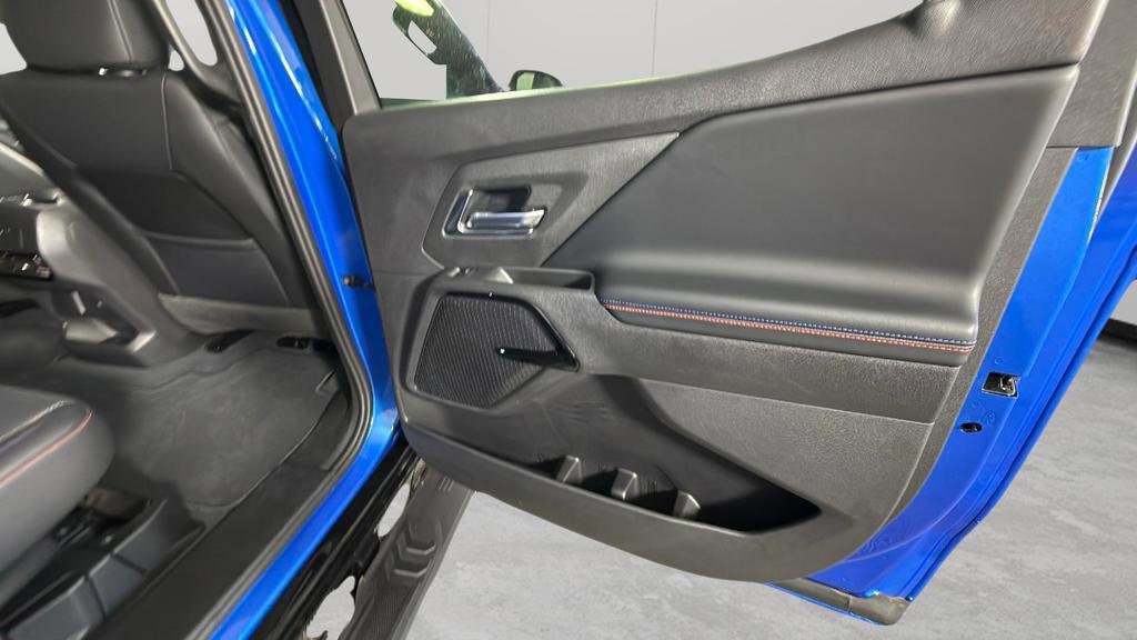 Certified 2025 Chevrolet Silverado EV RST AWD/4WD image 35