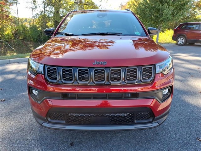New 2026 Jeep Compass Latitude image 9