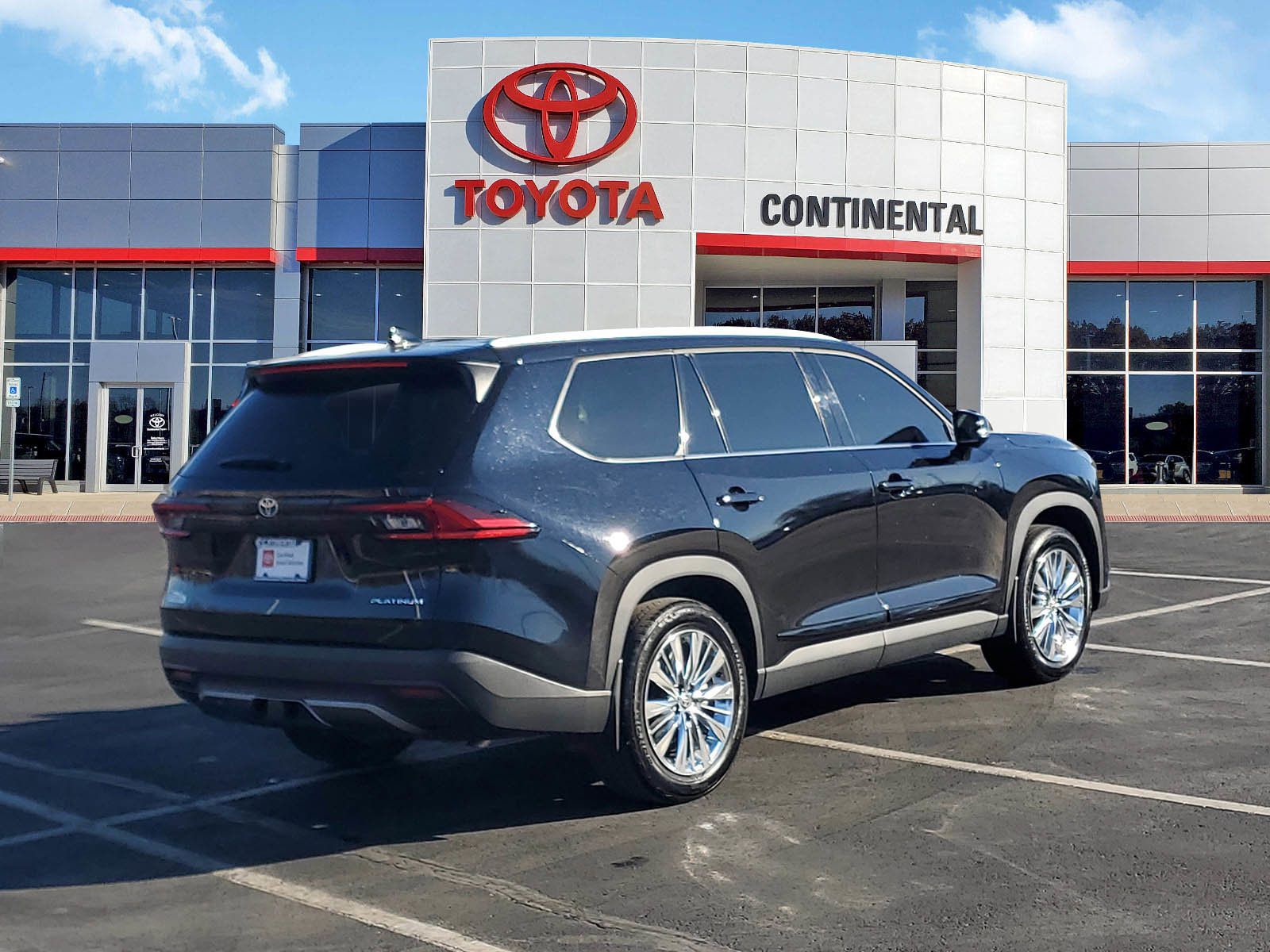 Certified 2025 Toyota Grand Highlander AWD image 5