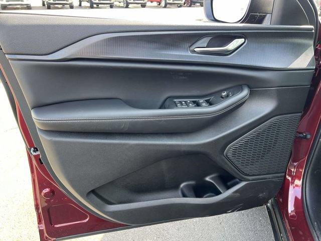 New 2026 Jeep Grand Cherokee L Laredo AWD/4WD image 11