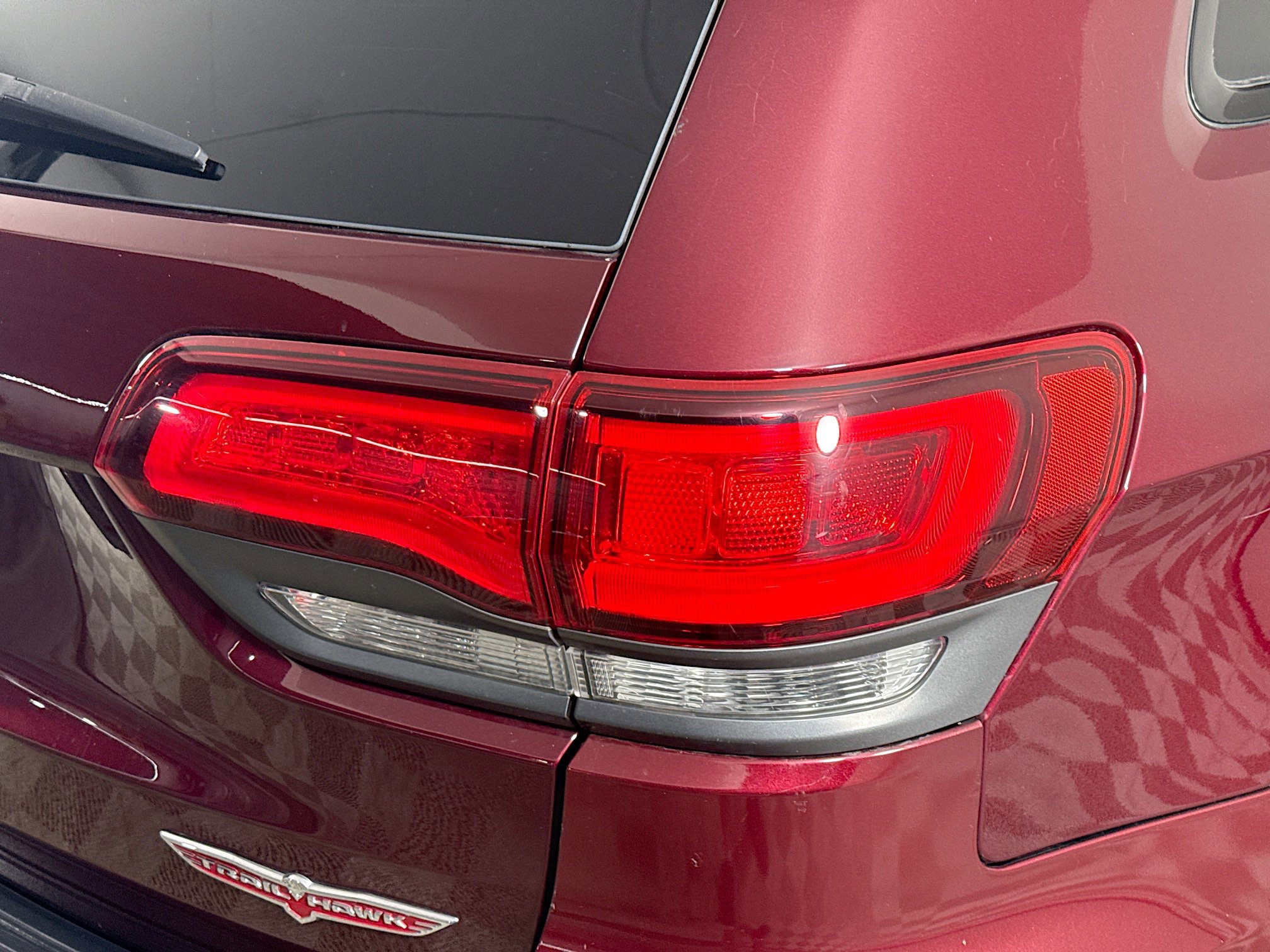 Used 2018 Jeep Grand Cherokee Trailhawk w/ Trailhawk Luxury Group image 34