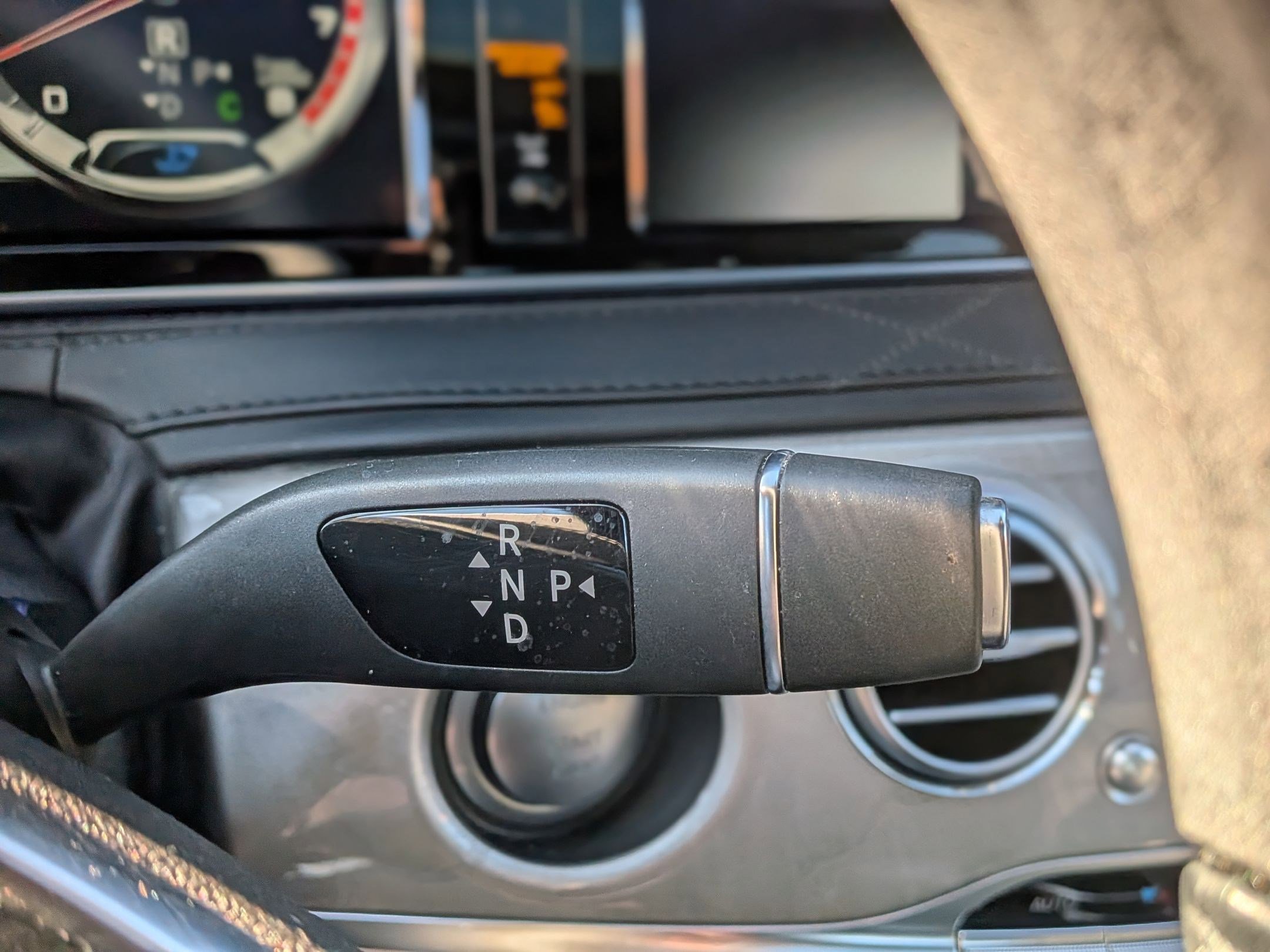 Used 2015 Mercedes-Benz S 63 AMG 4MATIC Sedan image 25