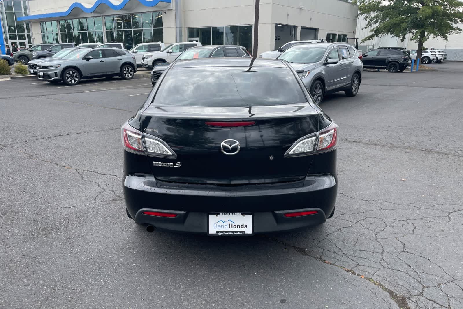 Used 2011 MAZDA MAZDA3 i Sport FWD image 4