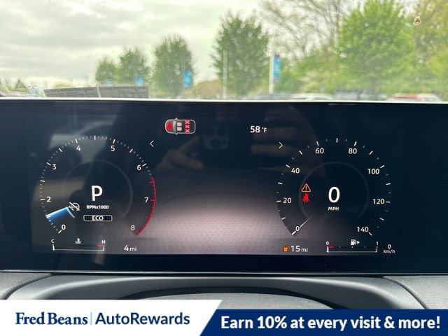 New 2026 Nissan Sentra SR w/ SR Premium Package FWD image 15