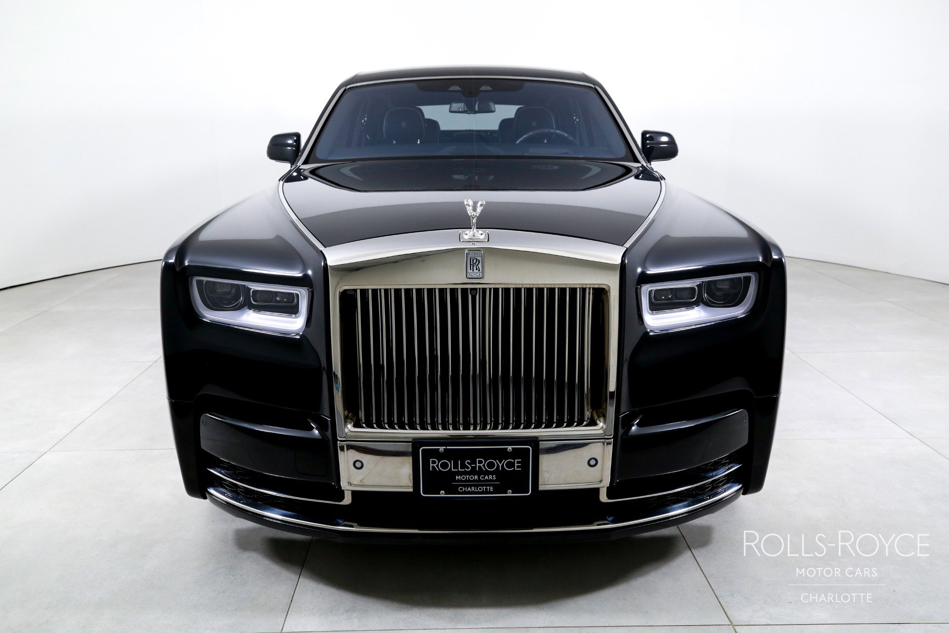 Used 2020 Rolls-Royce Phantom Sedan RWD image 7