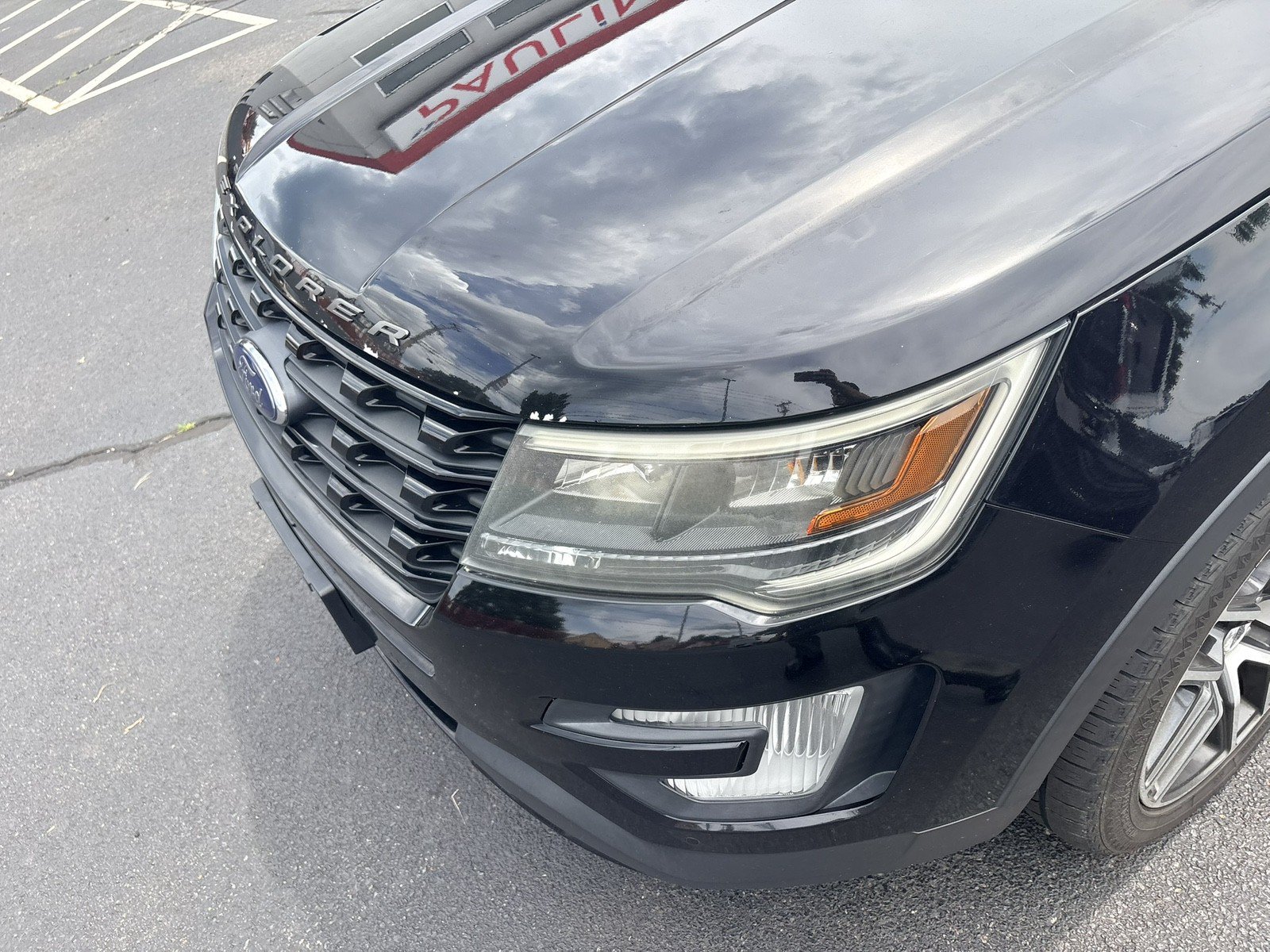 Used 2016 Ford Explorer Sport w/ Equipment Group 401A AWD/4WD image 8