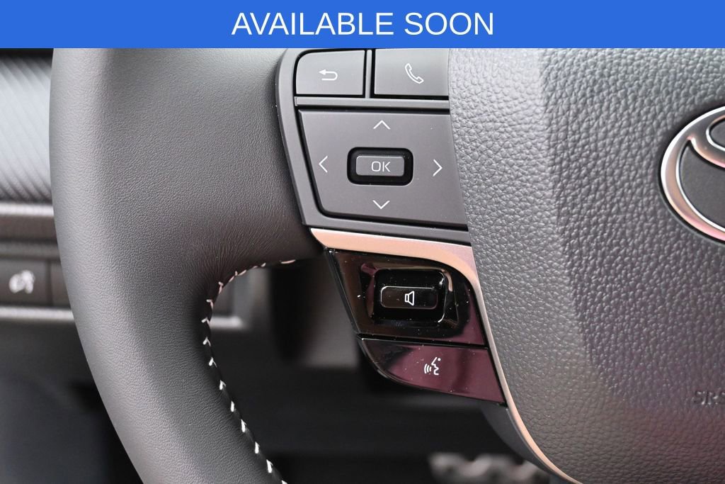 Used 2026 Toyota Camry SE FWD image 16
